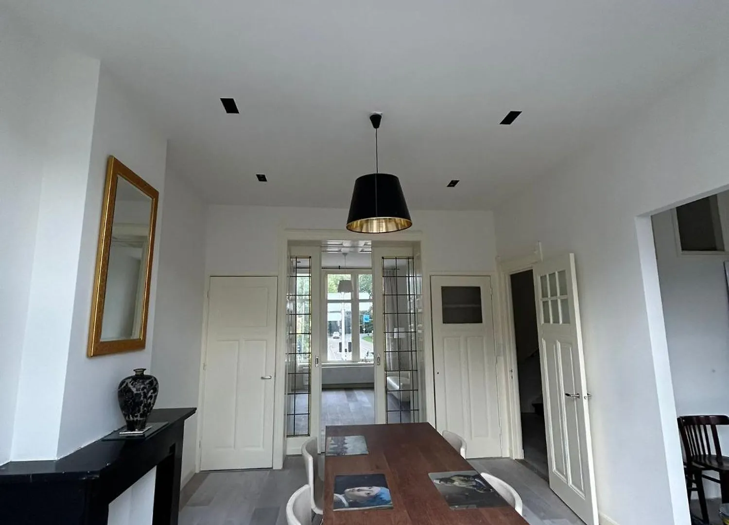 Beautiful House In Delft Apartment